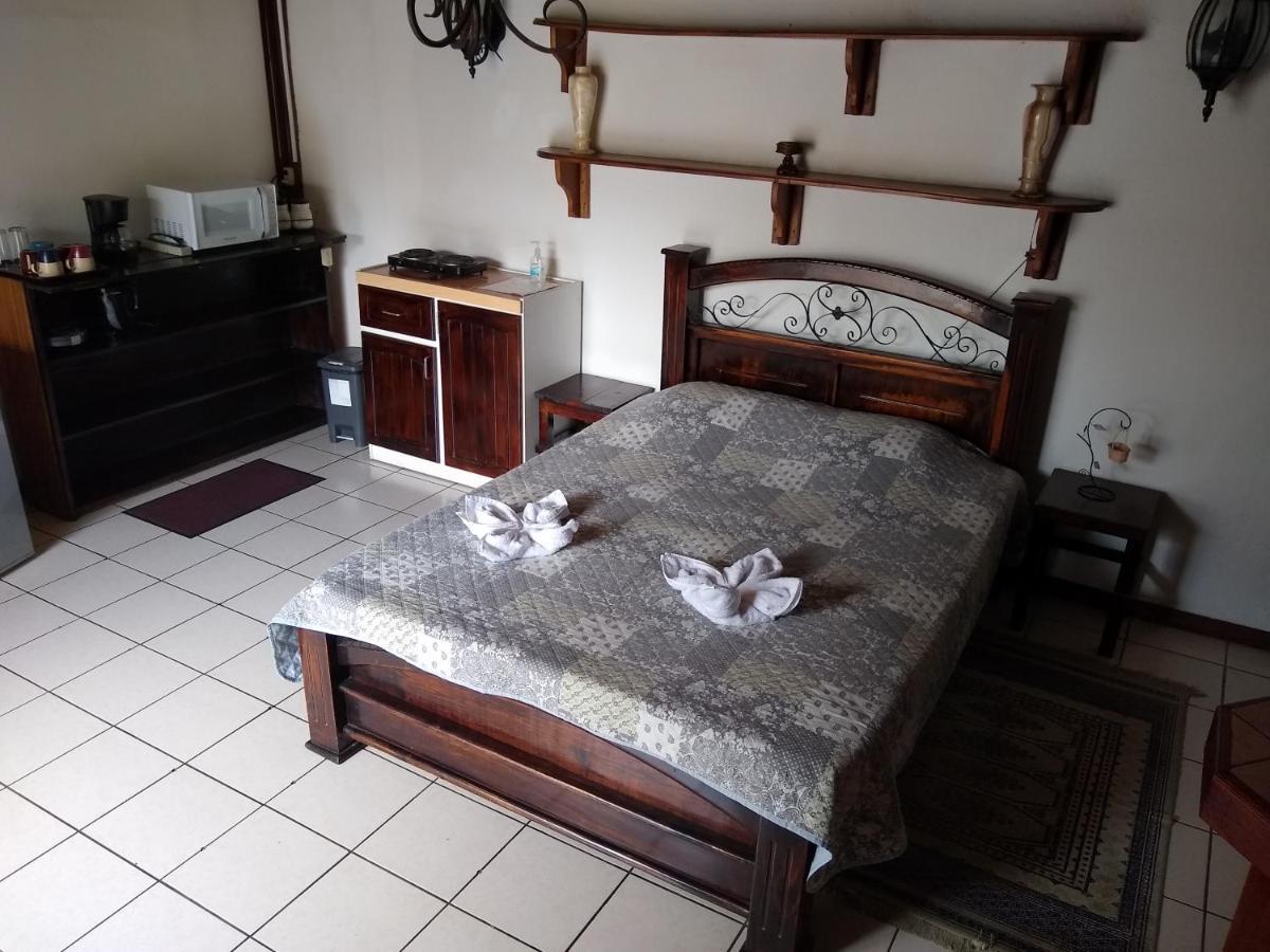 Confortable Y Privado Estudio En Zona Exclusiva . Сан-Хосе Екстер'єр фото
